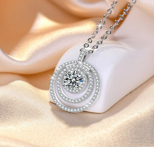 Colier cu pandantiv din argint 925, cristale în cercuri, 45cm