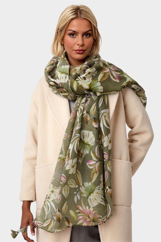 Leaf Floral Print Tassel Scarf In Olive Green