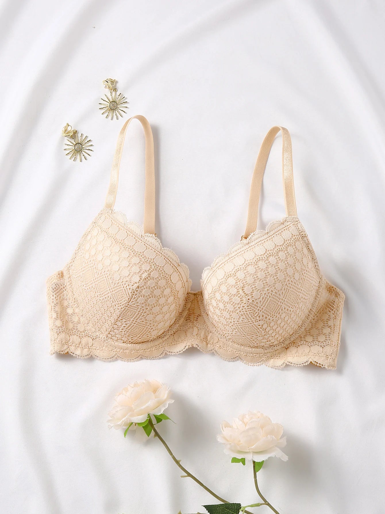 Women's sexy lace comfortable breathable lingerie underwire push-up bra B C D cup bra in multiple colors to choose from