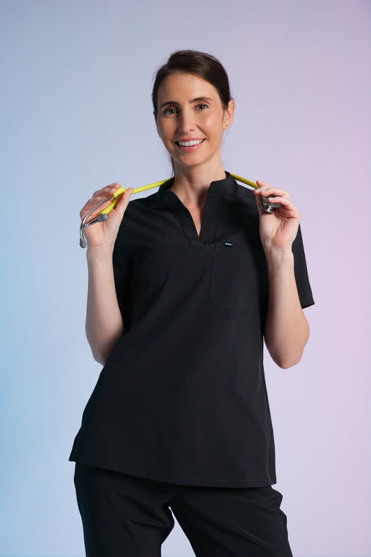 Active Scrub Top "Jackie" – Black