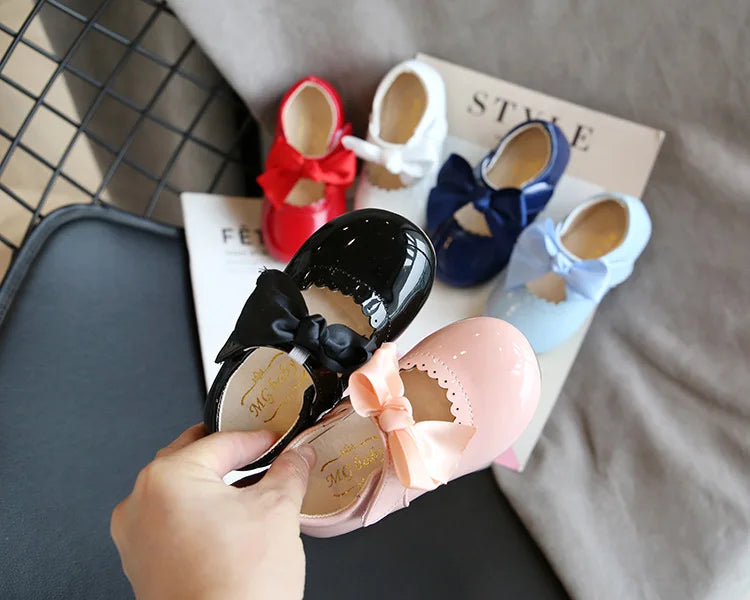 Baby Prinzessin Mädchen Schuhe 2025 - Frühling Herbst Süße Schleife Lackleder - Tanzschuhe Erste Laufschuhe Kinder