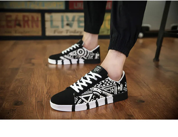 Men Sneakers Casual Shoes Men Lovers Printing Fashion Flat Tenis Masculino Vulcanized Shoes Zapatos De Hombre
