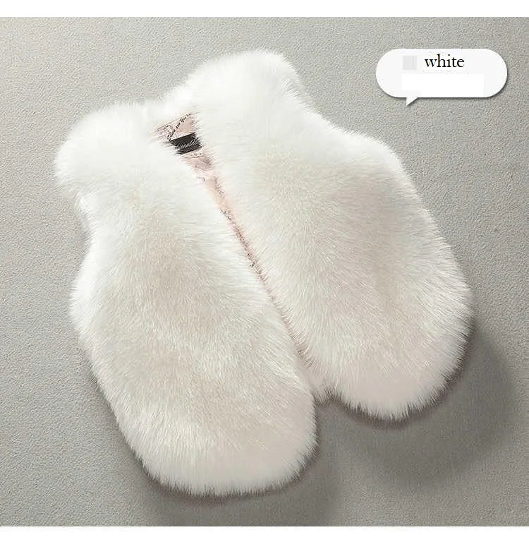 OLEKID Weste Faux-Fur - Größe 4-6Y, Baumwolle, Regular