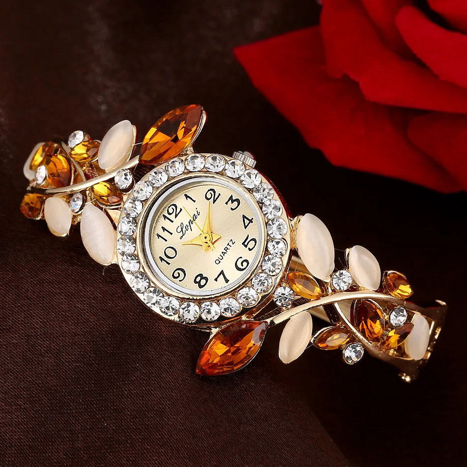 Damen-Uhr 2025: Fashion Women Watch Luxury - Rhinestone Metal Quartz Retro Flower Bangle Collection