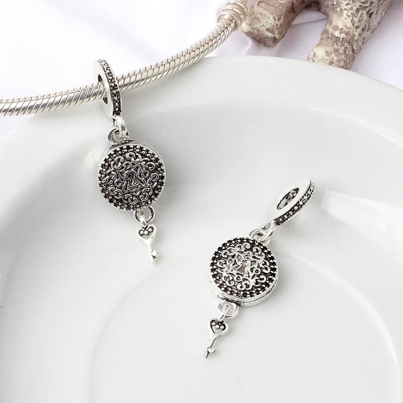 Neuer Original-Legierung-Schmuck Familie Mutter Papa Liebe Herz Anhänger Charm für Armband Halskette DIY Damen Schmuck