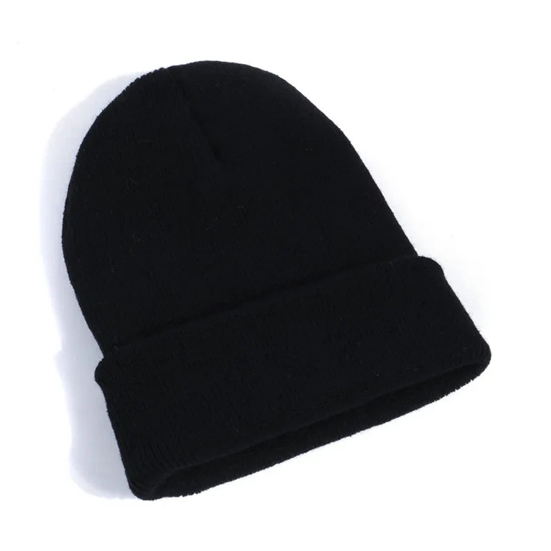 UrbanCap Skullie Warm - 25 Farben, Einheitsgröße, Elastisch