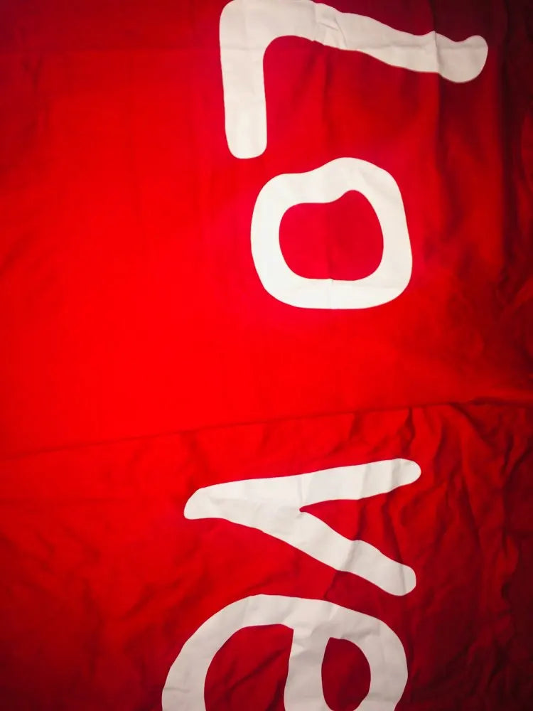 Unisex T-Shirt LOVE Rot - Hochwertige Baumwolle - Basic Kurzarm Rundhals Shirt - Casual Tops 2024