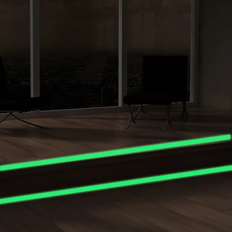Leucht-Wandsticker 2025: Luminous-Band Baseboard - Glow-Dark DIY Collection