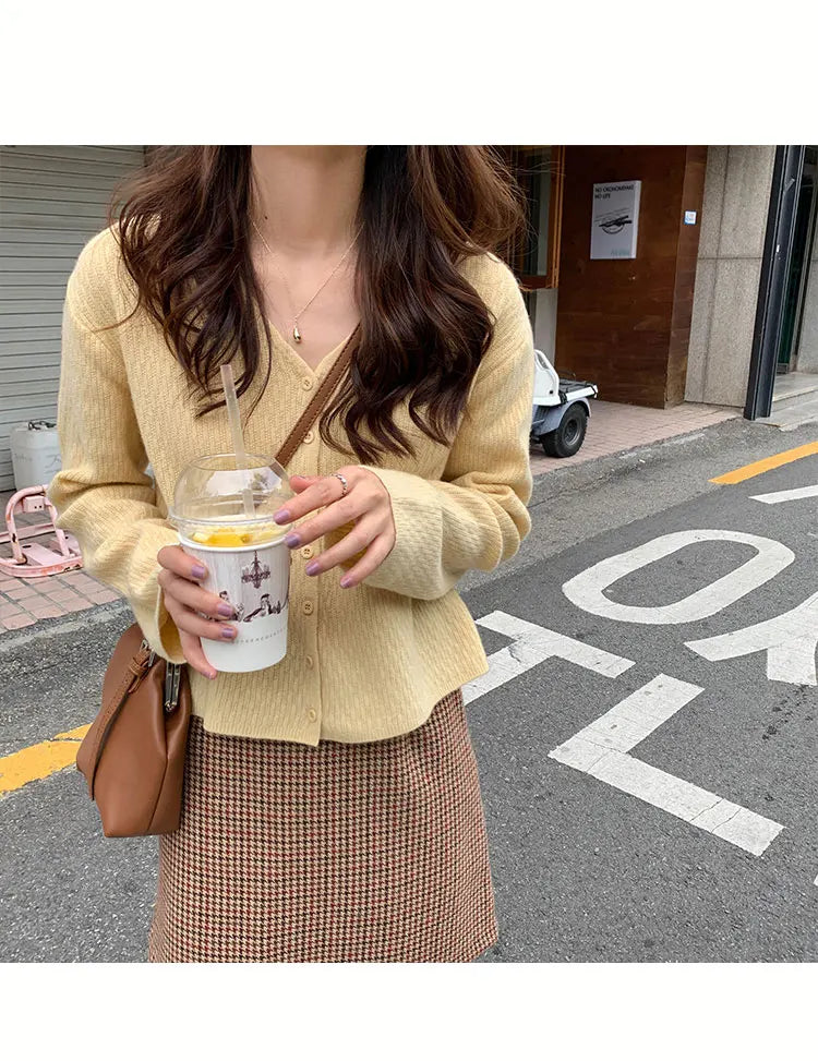 Cardigan CN Shandong pentru femei, scurt, tricotat, croială slim fit - Mărime normală, Material poliester spandex, croială normală