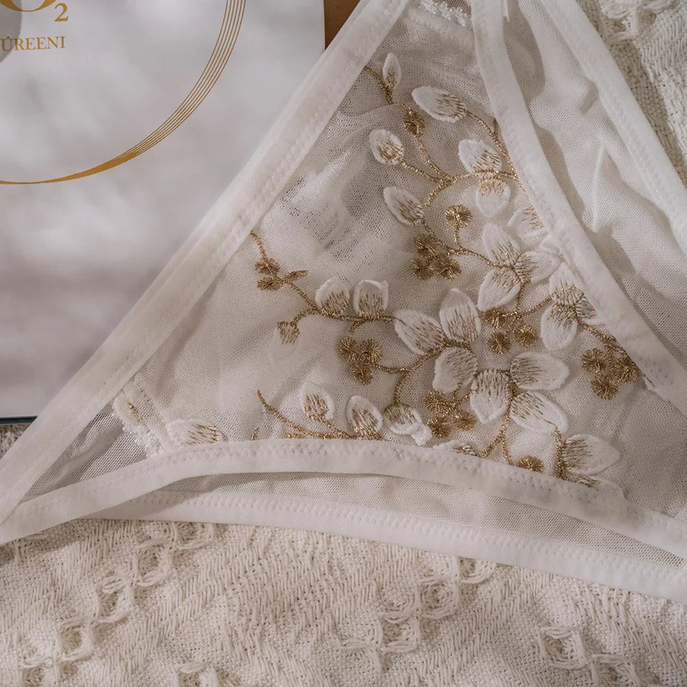 New Embroidery Lace Flowers French Underwear Bralette elegant Body Shaping Push Up Bra Set Romantic White Black Cute Lingerie Thin