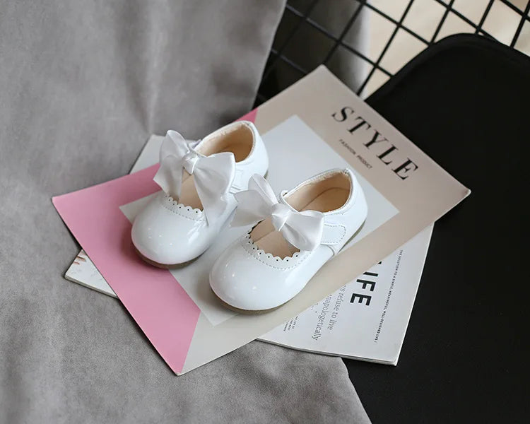 Baby Prinzessin Mädchen Schuhe 2025 - Frühling Herbst Süße Schleife Lackleder - Tanzschuhe Erste Laufschuhe Kinder