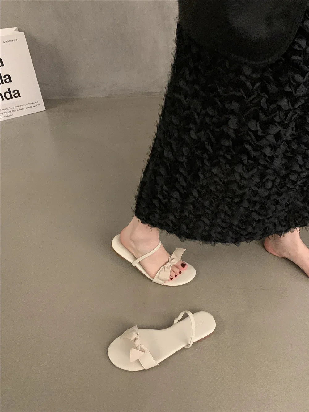 Flat Bottomed Slippers for Women Summer Bow Shaped Slimming Straight Strap Flat Sandals Women's Open Toed French Slippers Womens