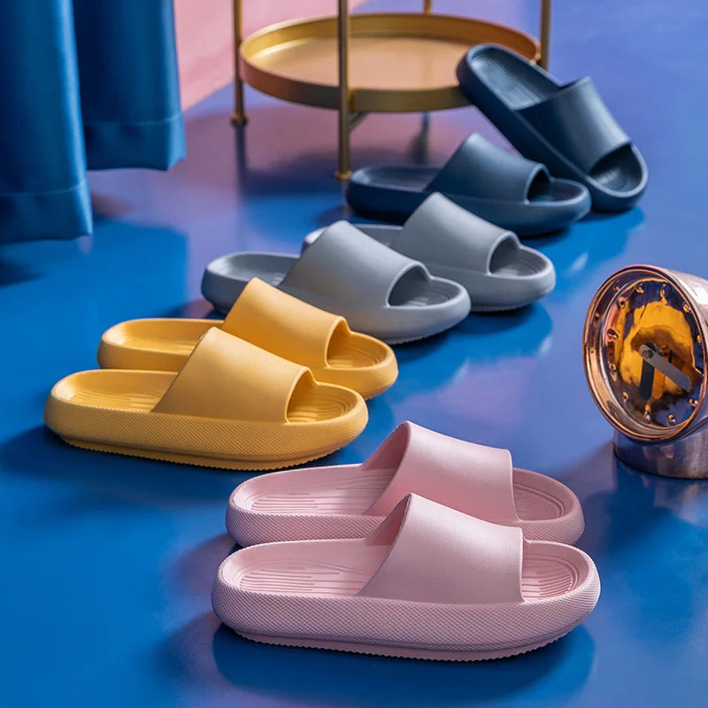 New Soft EVA Slippers Couples Home Slipper Outdoor Beach Summer Sandals Bath Men Flip Flops Non-Slip Women Thick Sole Shoes