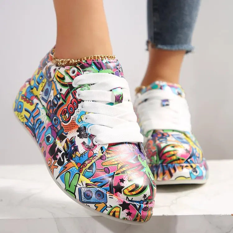 Women Sneakers Thick-soled Increased Women Sneakers New Hand-painted Graffiti White Women Shoes Outdoor Casual Shoes Plus Size