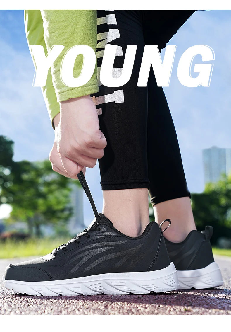 Sneakers Men Summer Trendy Light Weight Fashion Sport Footwear Boys Winter Running Mens Casual Shoes Walking Shoes All Black