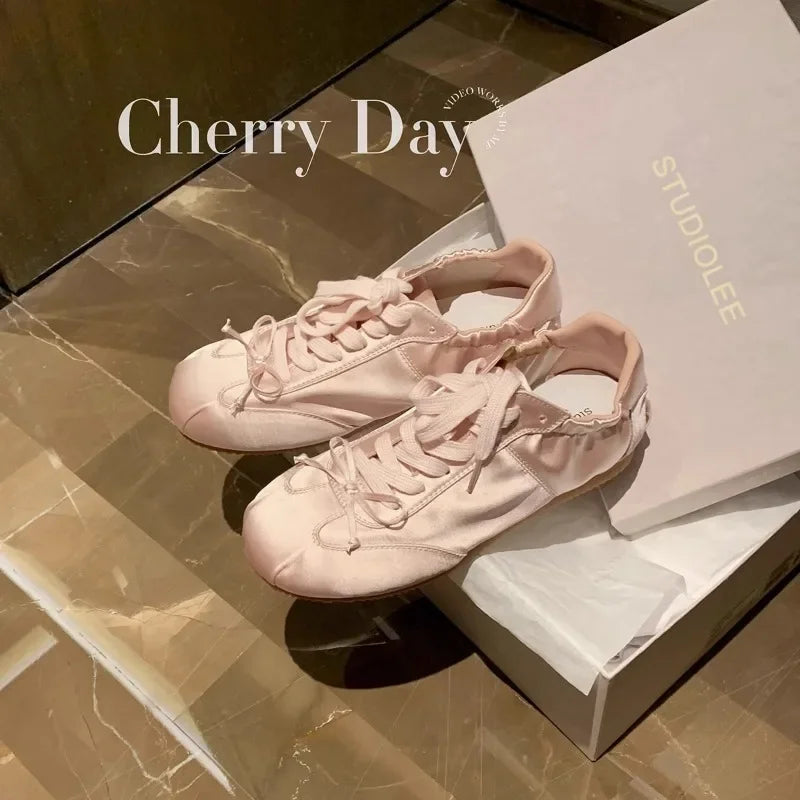 Comemore 2025 Neu Sommer Damen Ballet Stil Süß Mädchen Sport Board Schuhe Mode Satin Schleife Freizeit Flats Damen Komfortabel