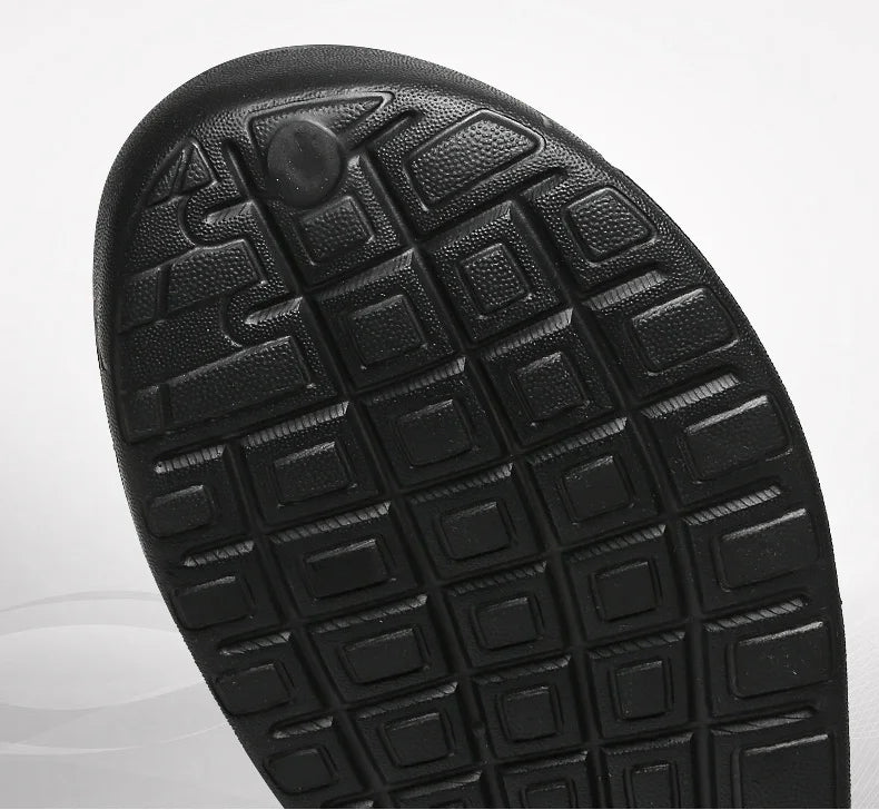 Männer Hausschuhe Unisex 2025 - Fashion Strand Sandalen Männer Anti Rutsch Flats - Leichtgewicht Sommer Gehen Flip Flops Mann Frauen Hausschuhe