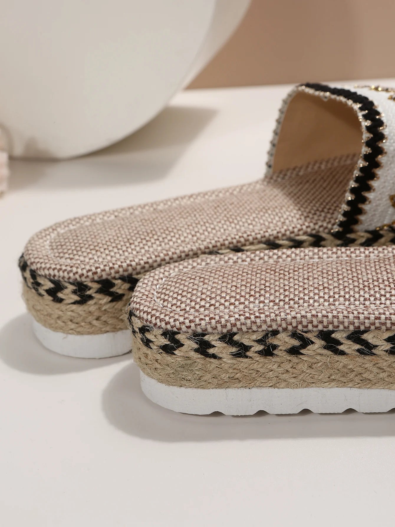 Gewebte Damen Pantoletten Platform - Sommer Schuhe für Damen 2025 Neu - Strand Casual Absatz Sandalen Bohemian Handgemacht Espadrilles
