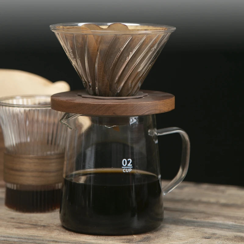 Glass Pour Over Coffee Server with Dot Scale Brewed Coffee Sharing PotHeat Resistant Hand Made Drip Coffee Pot 300ml/500ml