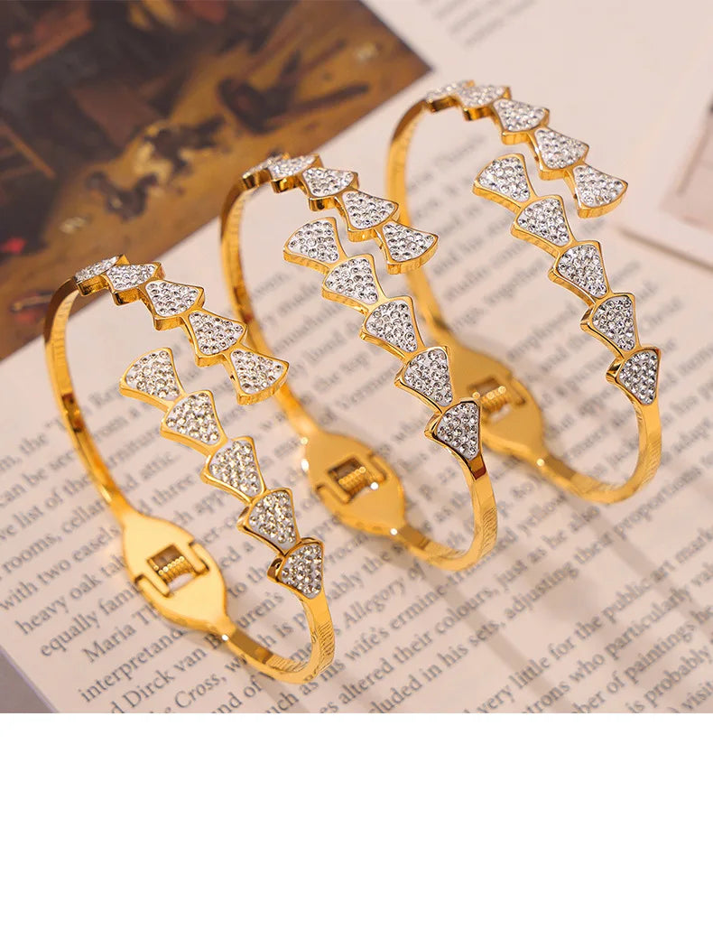 Geometrisches Strass Luxus Armband für Damen - Neues Edelstahl Goldplattiert Offenes Armband - Mädchen Charm Schmuck Großhandel