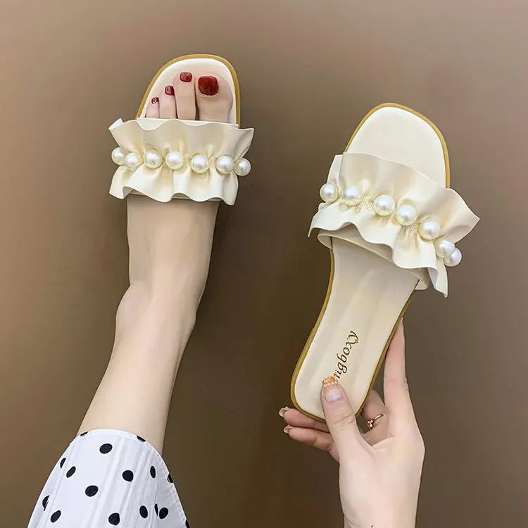Women Slides Faux Pearl Decor Ruffle Trim Sandals Open Toe Wear-resistant Flat Slippers Summer Sandy Beach Sandals Women Shoes