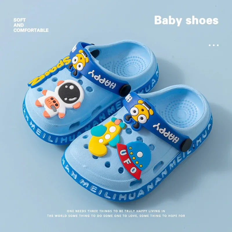 ZYCZWLCN Kinder Sandalen Cartoon Rutschfest - Gr.10-11 PVC