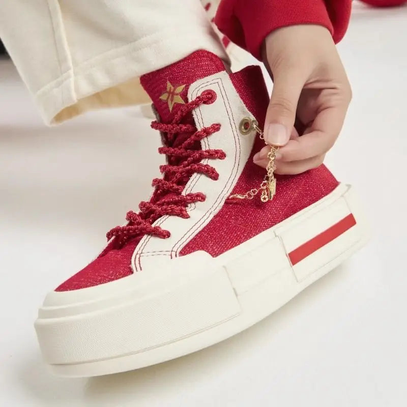 Converse A13347 Bequemer High-Top Canvas Sneaker - Größe, Material, Farbe Rot-Weiß