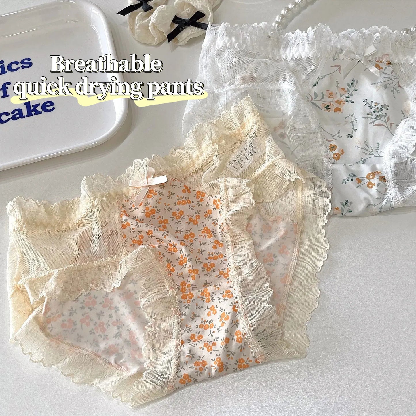 Floral Lace Women's Panties Middle Waist Plus Size Fashion Ice Silk Briefs Quick-drying Cotton Crotch Underpants Female Lingerie