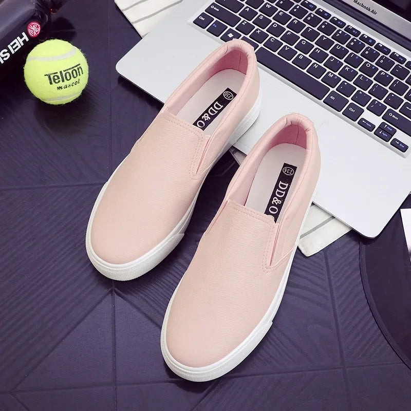 Women Sneakers Leather Shoes Spring Trend Casual Flats Sneakers Female New Fashion Comfort Sli-on Platform Vulcanized Shoes