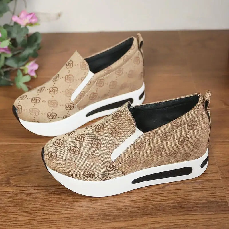 Damen Sneakers 2025 - Fashion Embroidered Platform Spring Comfort Slip On Walking Shoes