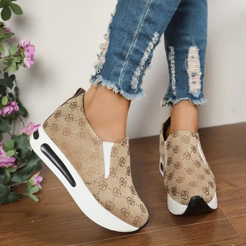 Damen Sneakers 2025 - Fashion Embroidered Platform Spring Comfort Slip On Walking Shoes
