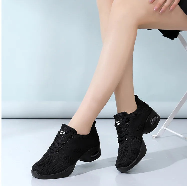 Sneakers Dance Shoes For Women Flying Woven Mesh Comfortable Modern Jazz Dancing Shoes Girls Ladies Outdoor Sports Shoes