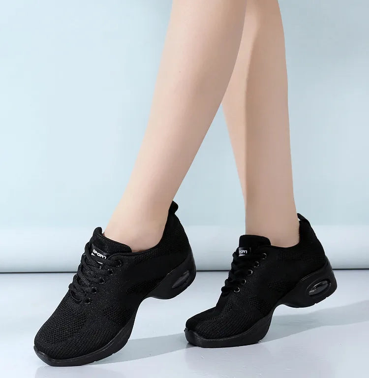 Sneakers Dance Shoes For Women Flying Woven Mesh Comfortable Modern Jazz Dancing Shoes Girls Ladies Outdoor Sports Shoes