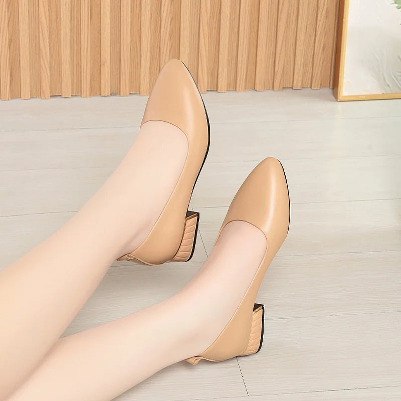 Simple Soft Leather Thick Heel Single Shoes For Women In Summer New Pointed Toe Low Heel White Work Shoes Elegant Comfortable