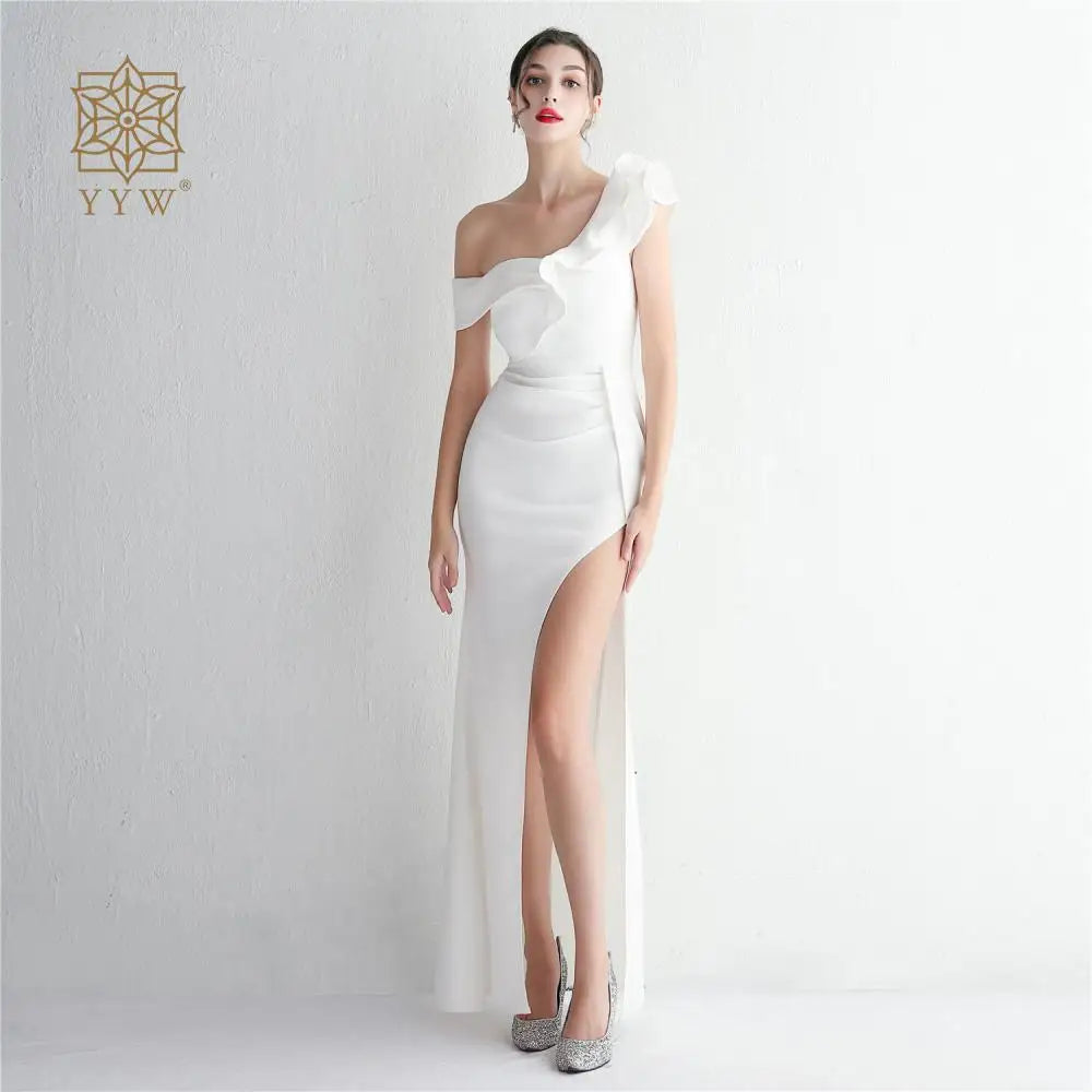 Rochie de seară Luna Avelin din satin - Maxi Mărime L 150cm Vișinie