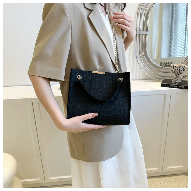 Fashion Luxury Crossbody Bags for Women 2024 New Trendy Designer Shoulder Bag Leisure Chain Solid Color Messenger Bag Handbags
