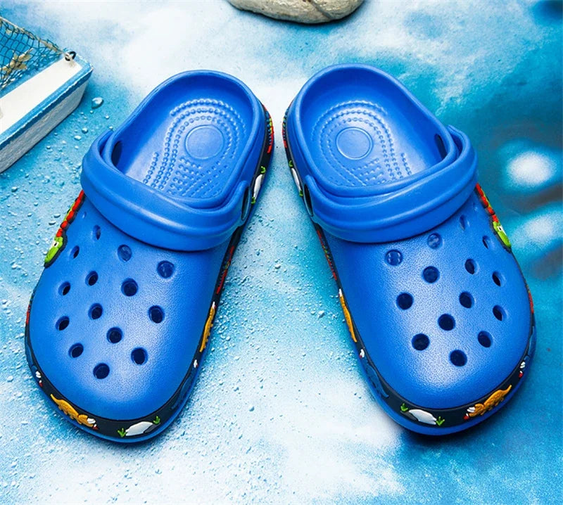Kinder-Gartenschuhe 2025: Einhorn-Dinosaurier Strand-Sandalen Sommer Loch - Beach-Sandals Kollektion für Kinder