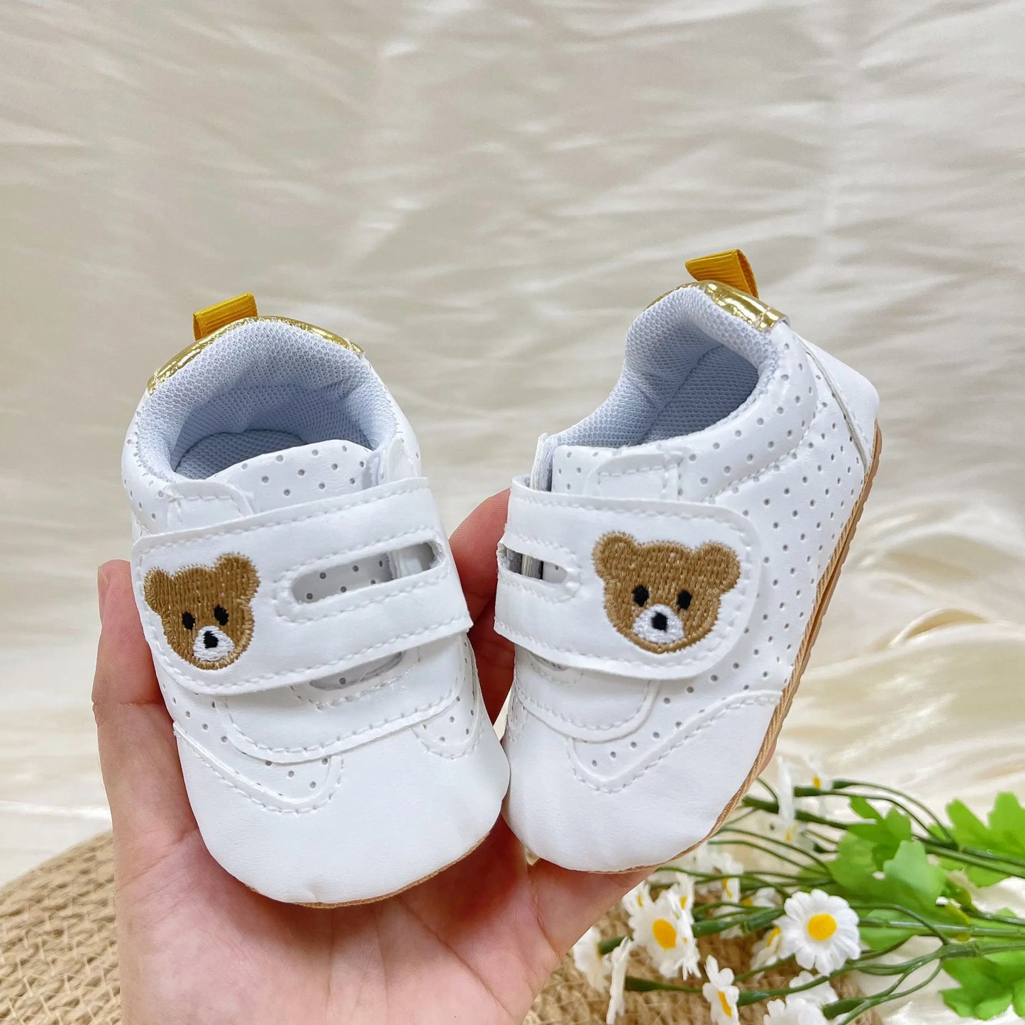 VALENSINA Panda Babyschuhe Anti Rutsch - 0-18 Monate Klett