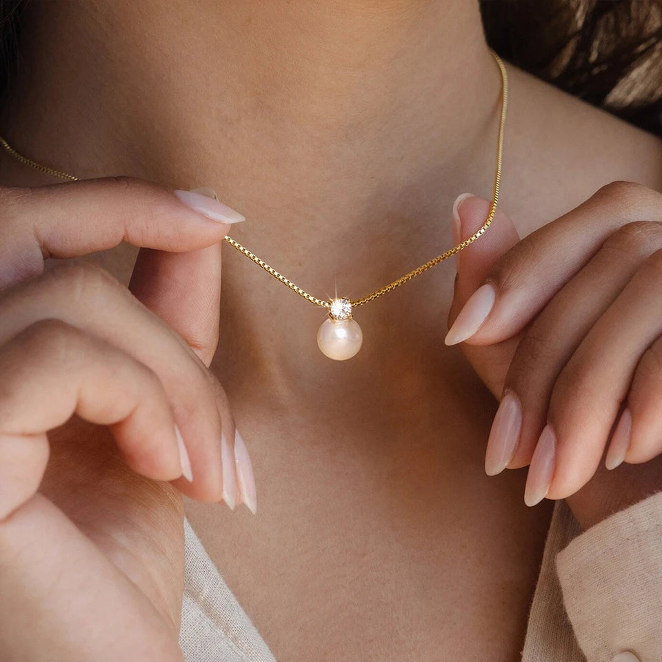 eManco Stainless Steel Gold Plated Imitation Pearl Pendant Short Zirconia Necklace Women's Accessories Wholesale