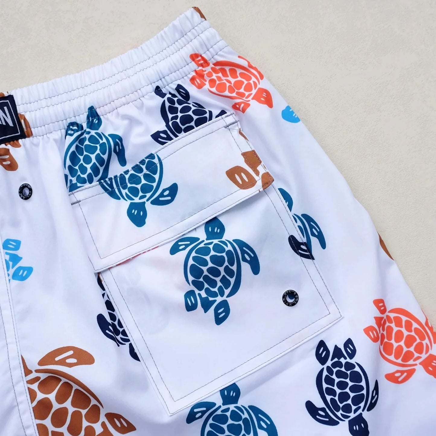 Mens Fashionable And Sexy Brand Beach Surf BoardShorts Swimwear Waterproof Quick Drying Bermuda Bathing Shorts Sexy Boardshorts