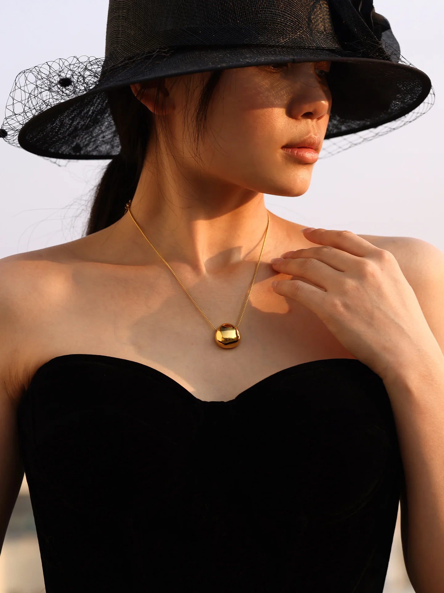 Gold Color Silver Oval Pendant Necklace For Women High Quality 18K Long Stainless Steel Necklace Ladies Fashion Jewelry Gift