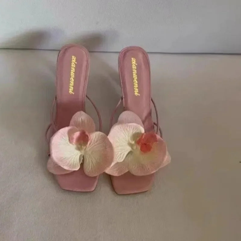 Brand Shoes Female 2025 Summer New Elegant Flowers Design Women's Slippers Casual Fashionable Outer Wear High Heel Slides Women