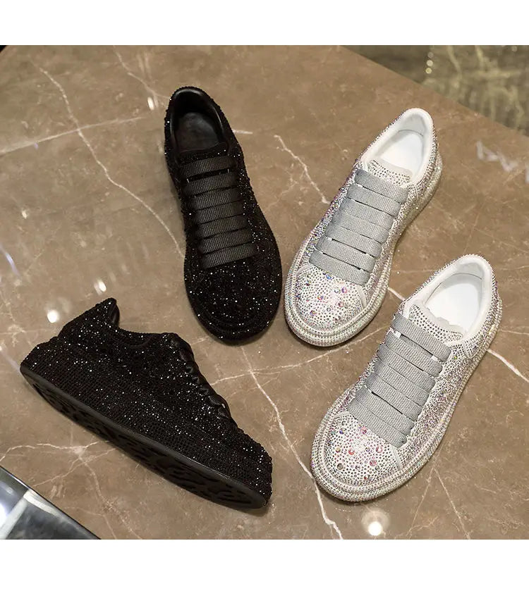 New Brand Women Fashion Casual Glitter Sparkling Sneakers Women Encrusted Lace Up Shoes White Sole Fashion Street Sneakers Shiny
