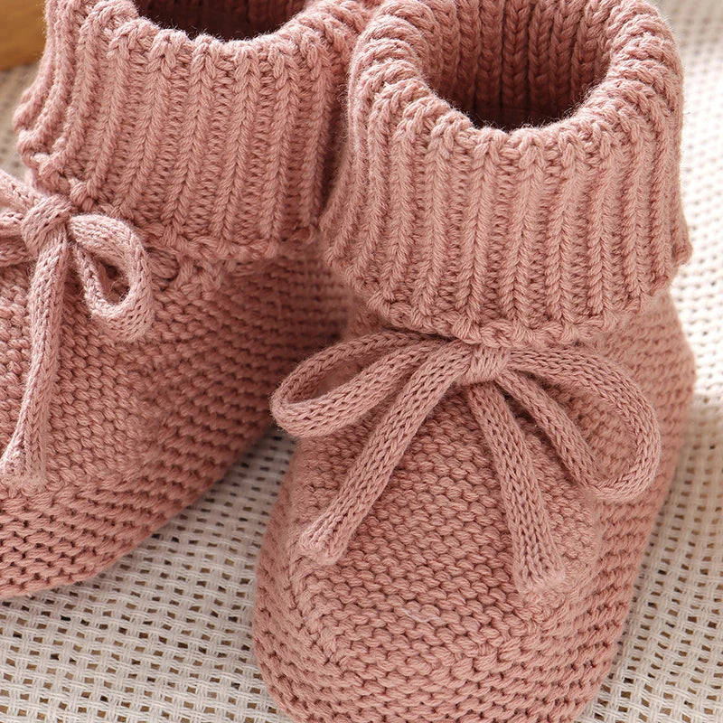 Baby Schuhe 2025 - Gestrickte Neugeborenen Boots Jungen Mädchen - Erste Laufschuhe Weiche Sohle 0-18 Monate