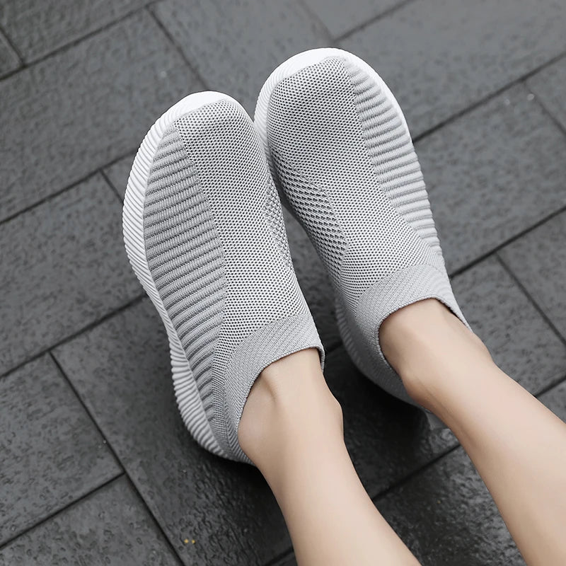 Women Shoes Soft Women Sneakers Lightweight And Comfortable Women Slip On Lazy Loafers Walking Shoes For Women