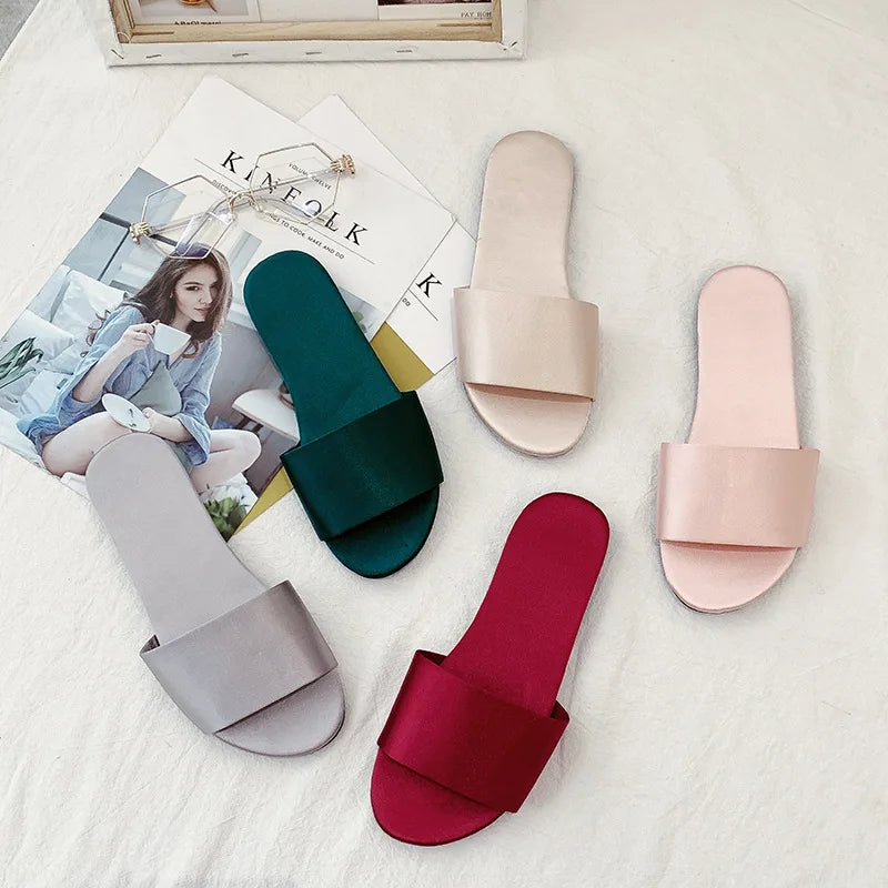 Women Beach Slippers 2024 Summer Flat Shoes Woman Slip On Slides Silk Style Female Slip On Sandals Girls Indoor Outdoor Slippers
