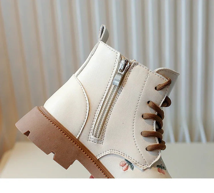 Luna Cherry Kurzstiefel Stickerei - Größe 24-37 Softsohle