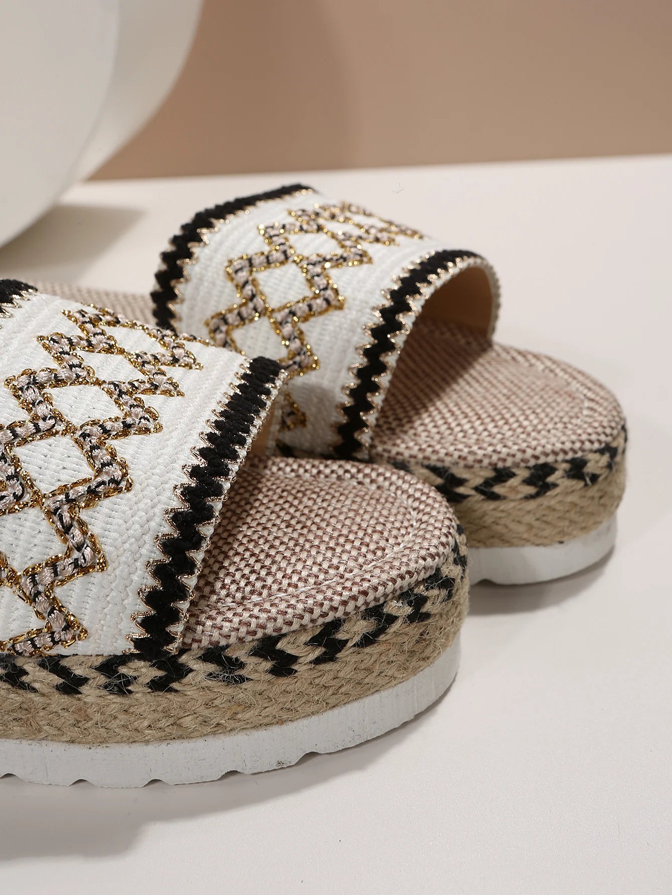 Gewebte Damen Pantoletten Platform - Sommer Schuhe für Damen 2025 Neu - Strand Casual Absatz Sandalen Bohemian Handgemacht Espadrilles