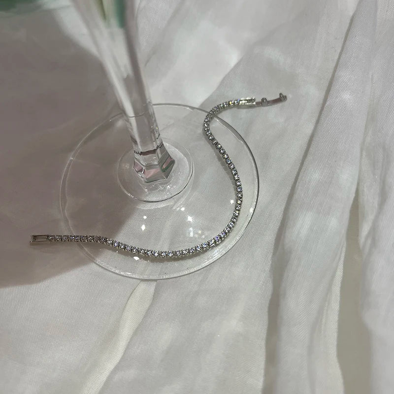 Luxus Klassisch Voller Strass 18K Gold Plattiert Armbänder Für Frauen Funkelnd Einfach Zirkon Armbänder Schmuck Geburtstag Geschenke