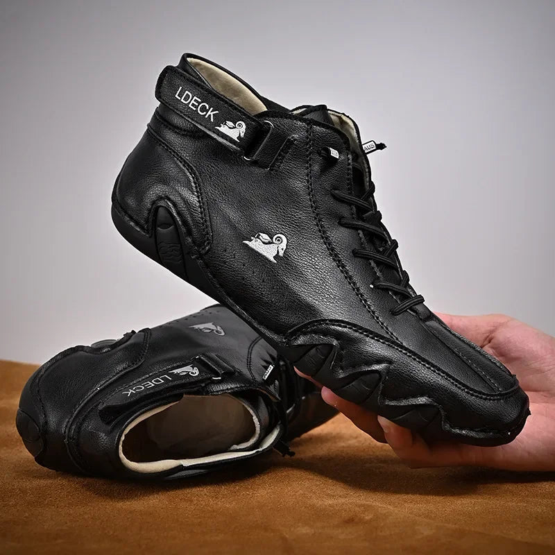 Sneakers Men Casual Shoes Man High Top Sneakers Winter Warm Designer Fashion Loafers Lace Up Shoes Men Boots 2024